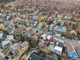 Empire Ave-L0711-059.jpg