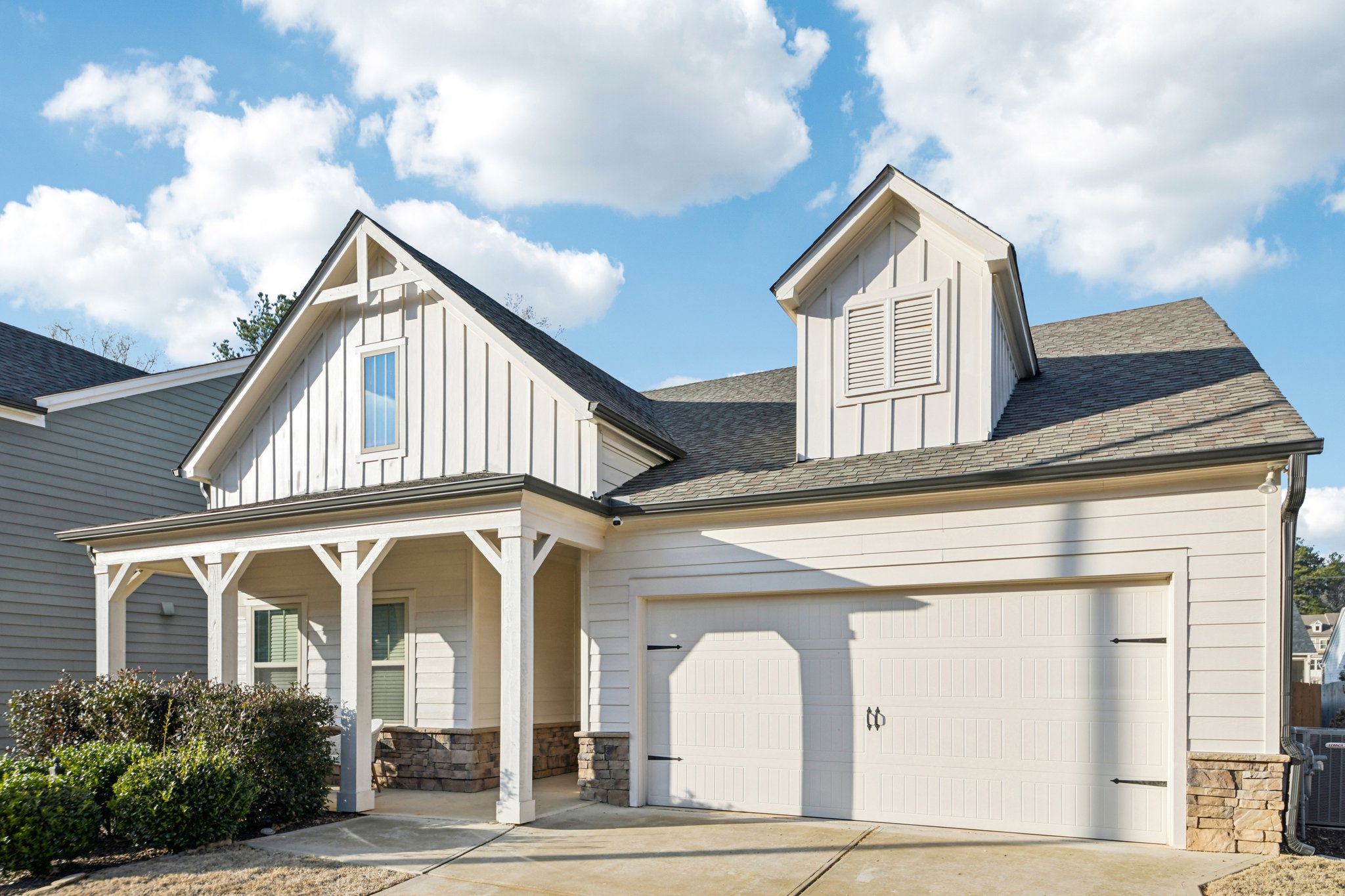 Hibiscus Way SW-S0502-002.jpg