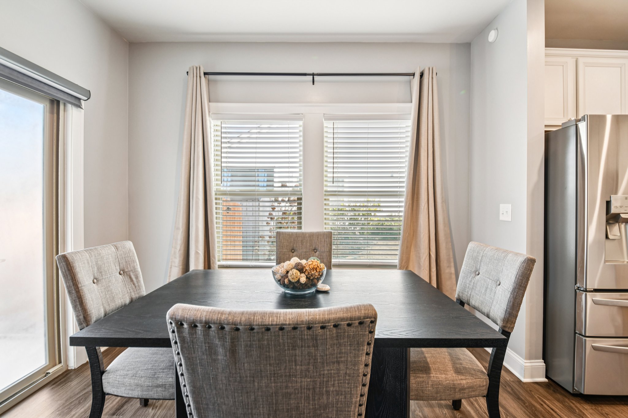 Hibiscus Way SW-S0502-011.jpg