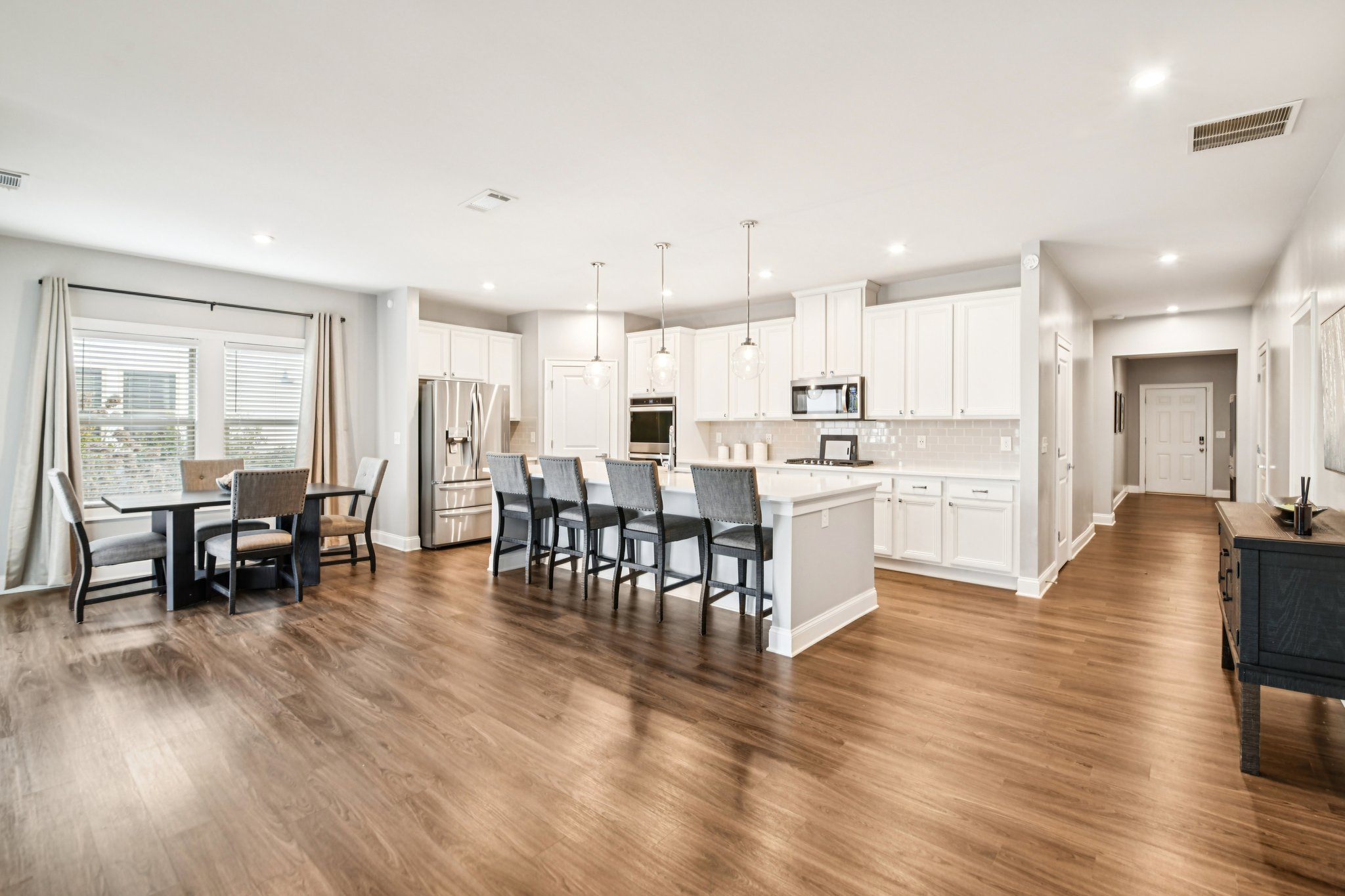 Hibiscus Way SW-S0502-020.jpg