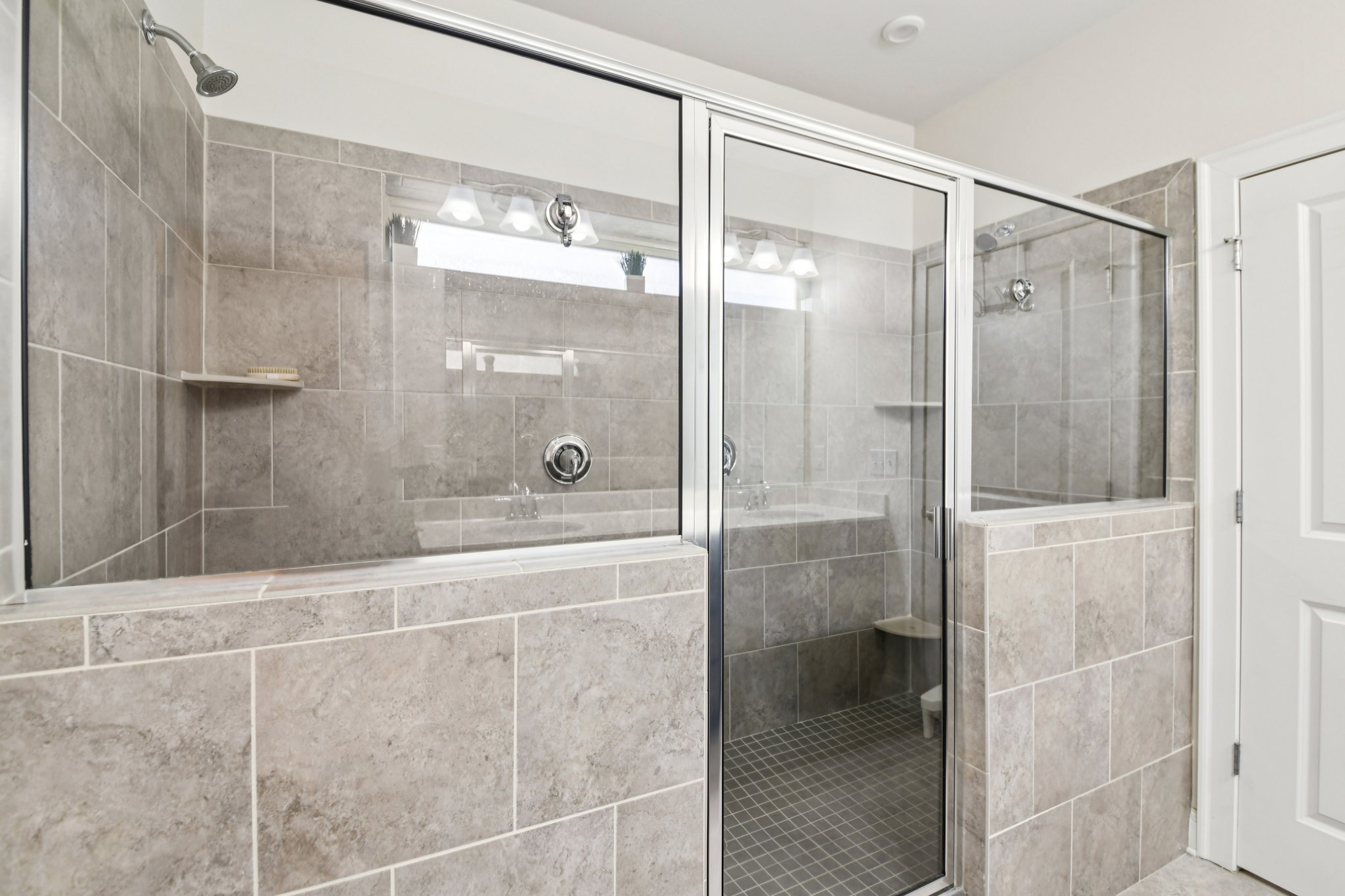 Hibiscus Way SW-S0502-026.jpg