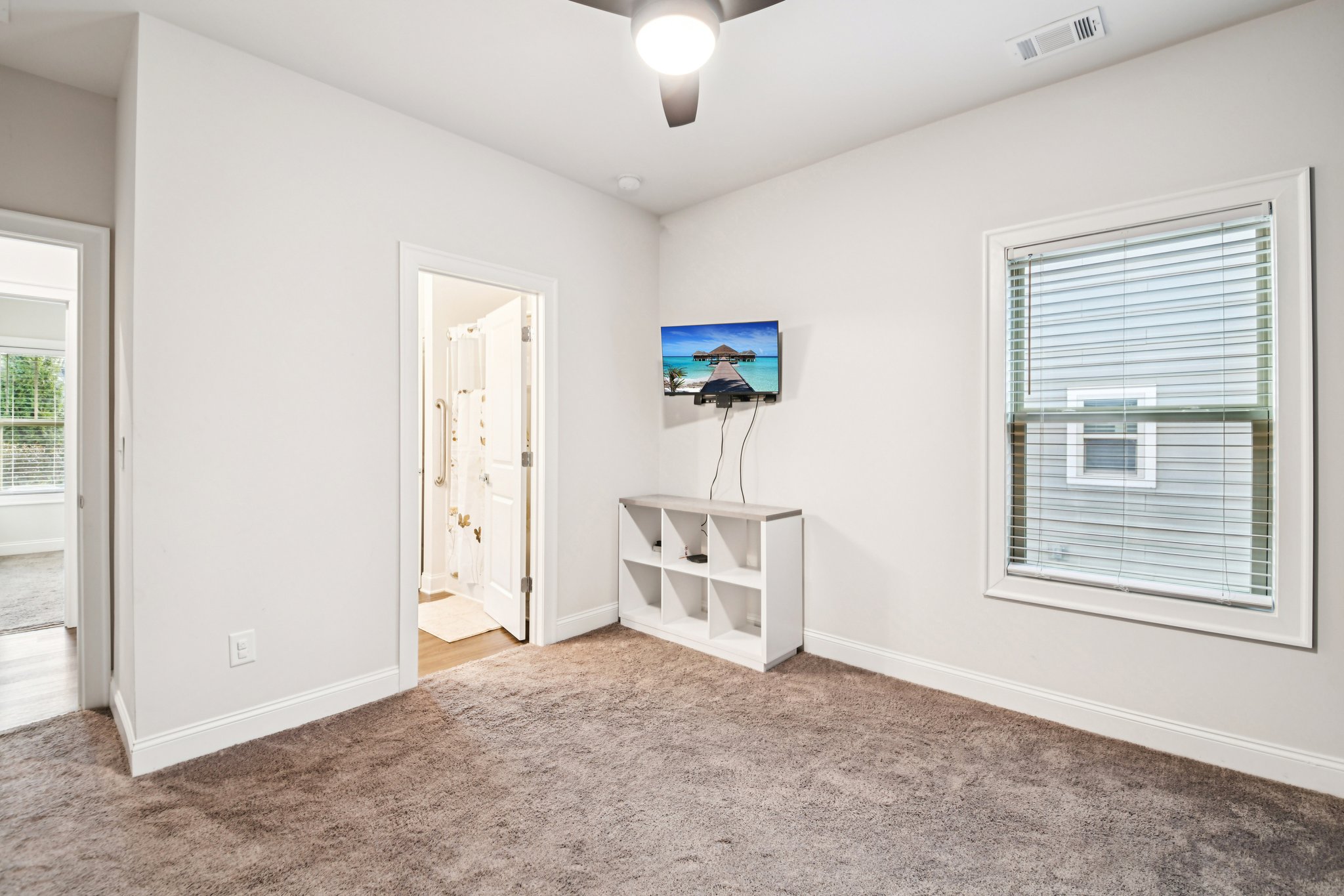 Hibiscus Way SW-S0502-040.jpg