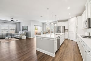 Hibiscus Way SW-S0502-015.jpg