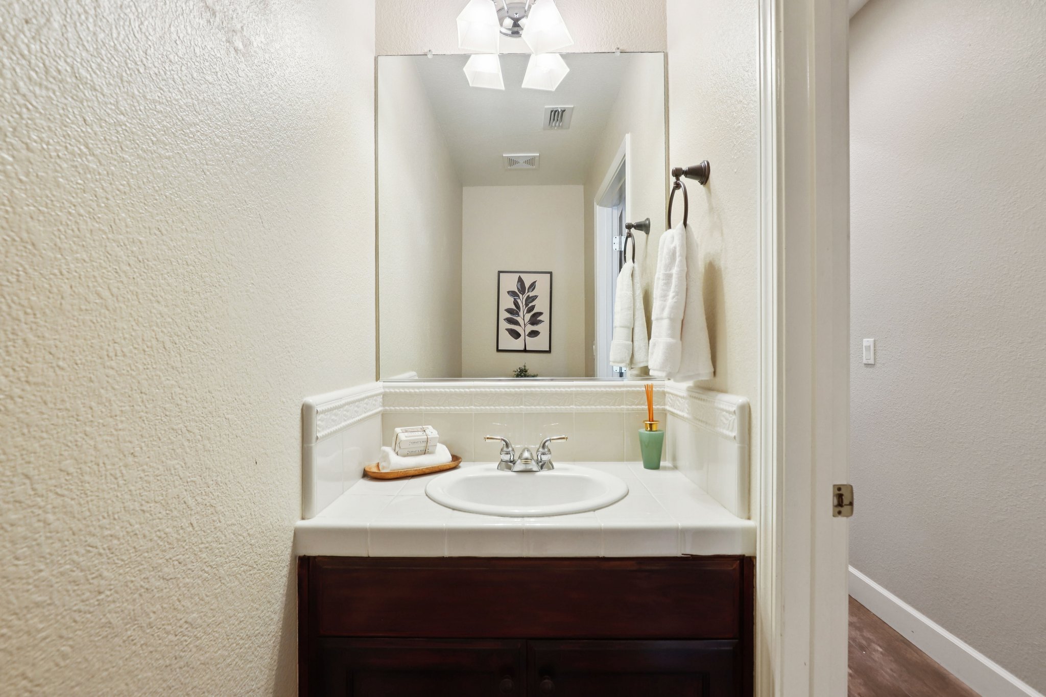 Kidder Way-S0603-035.jpg