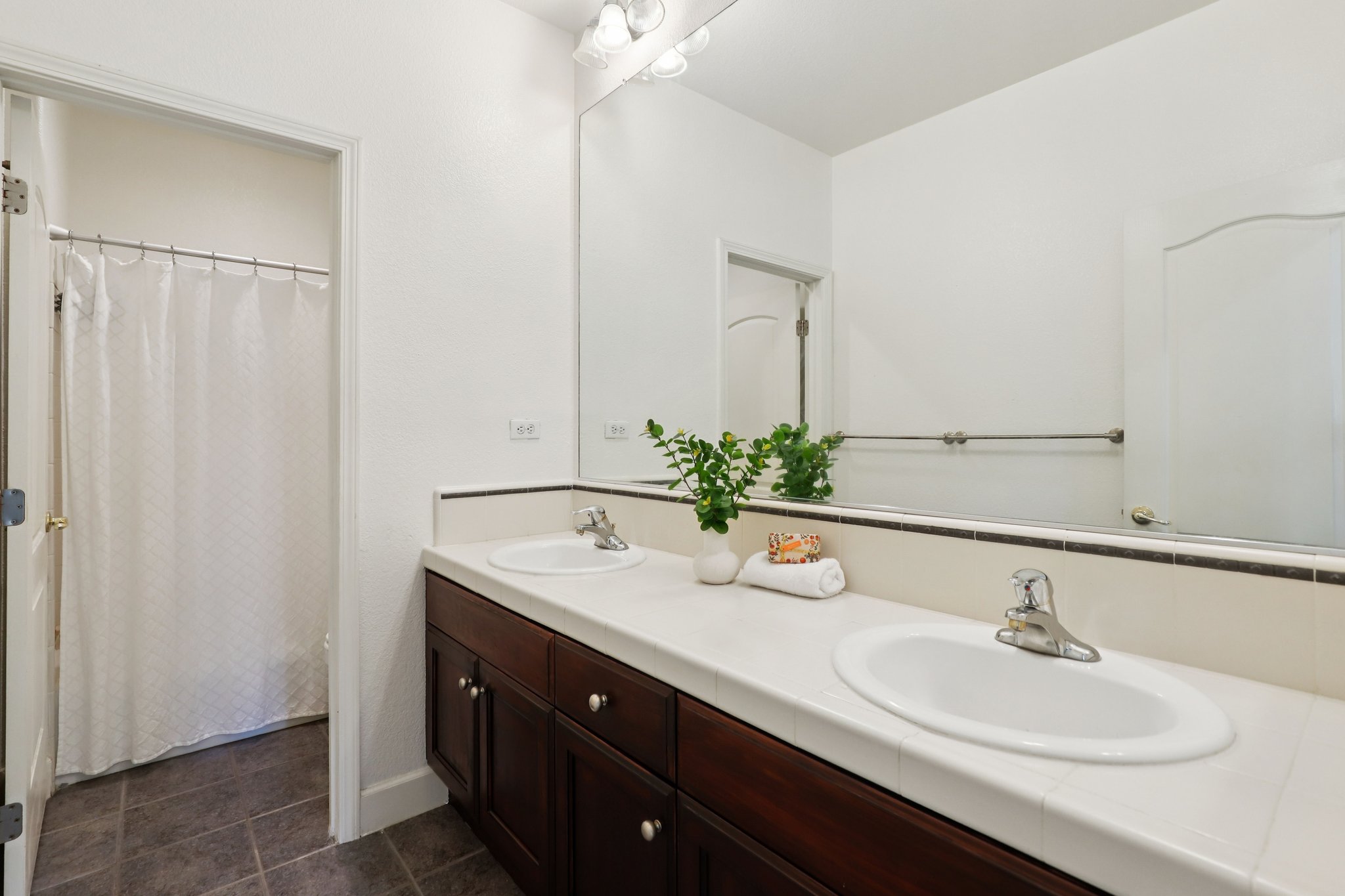 Kidder Way-S0603-046.jpg