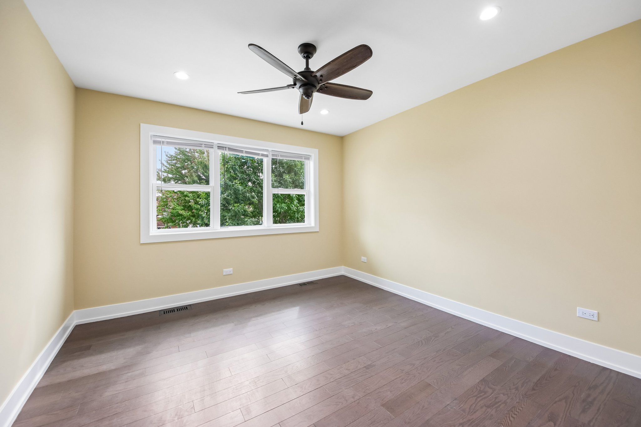 N 19th Ave-S3008-024.jpg