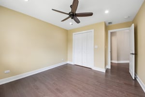 N 19th Ave-S3008-025.jpg
