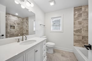 N 19th Ave-S3008-028.jpg