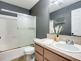  Photo 23