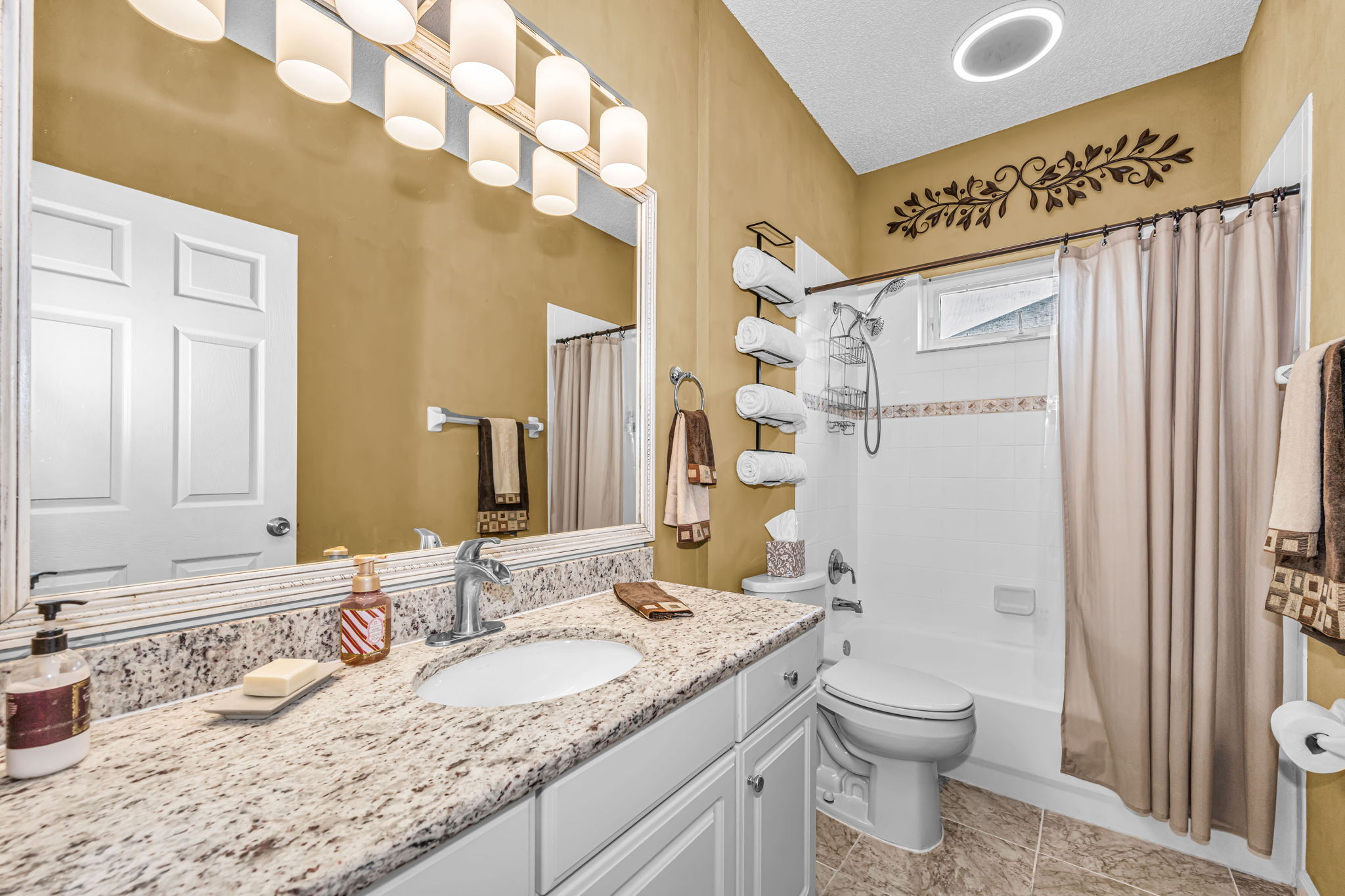 Bathroom 2a