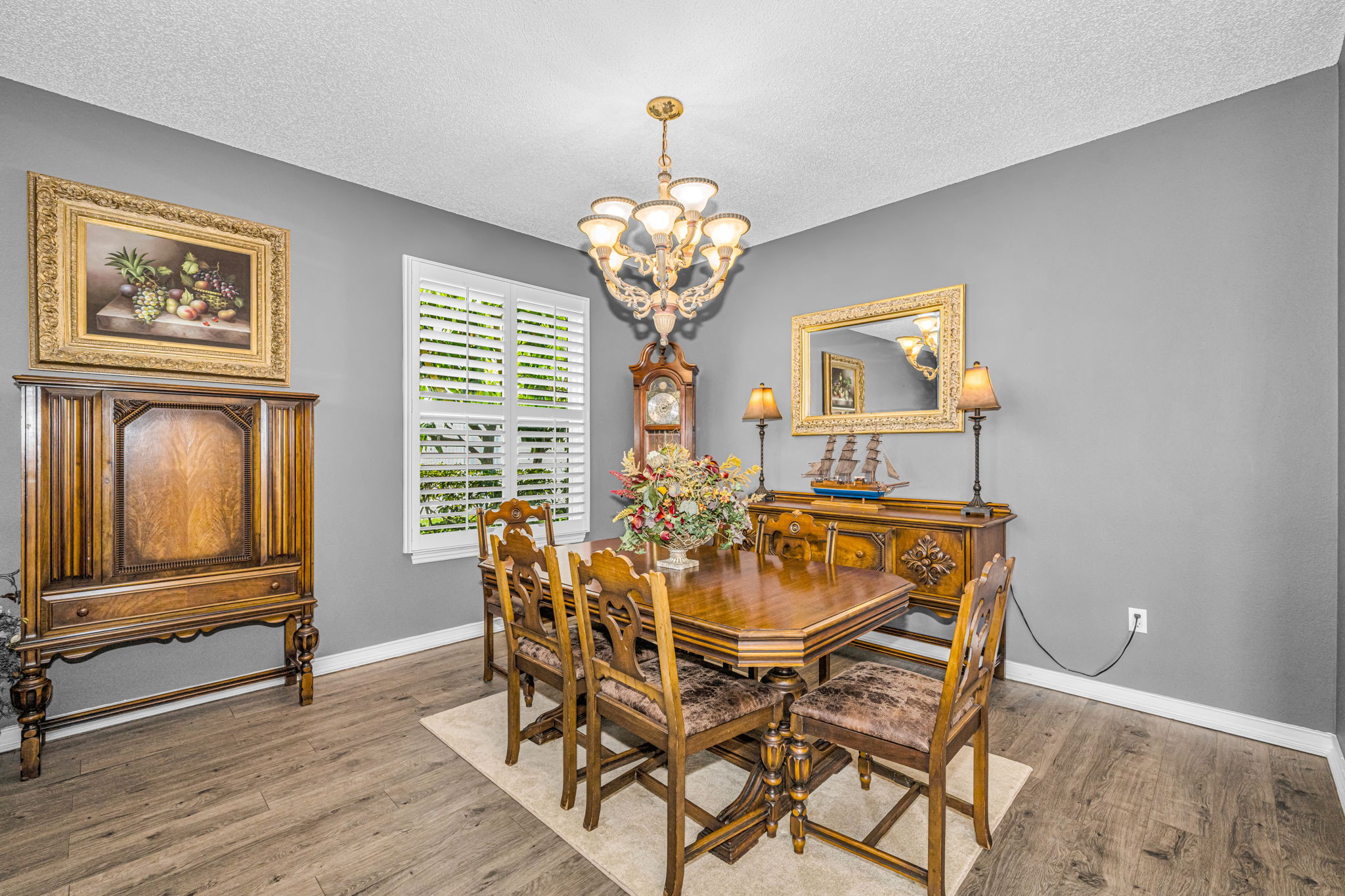 Dining Room 2