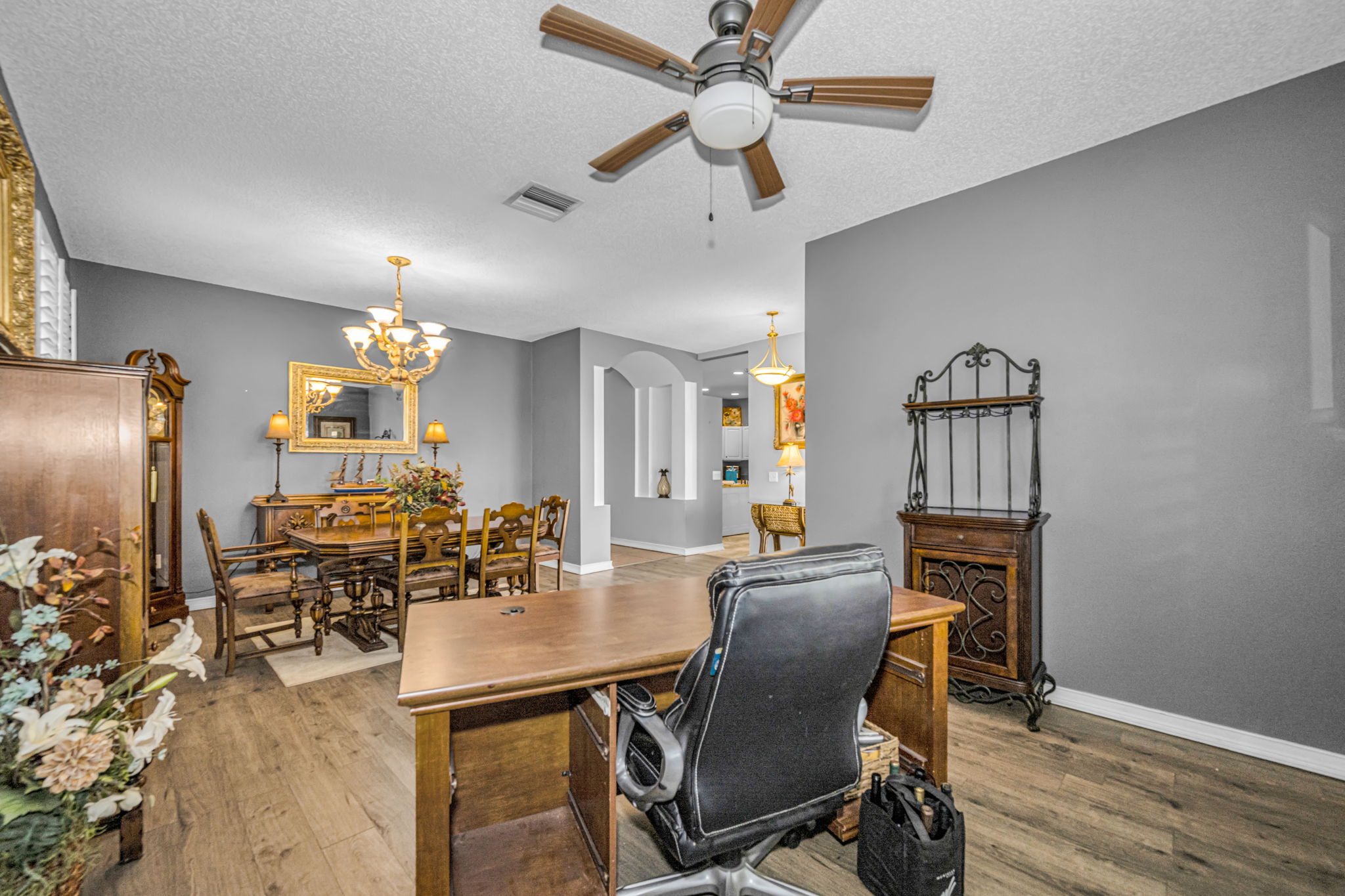 Living Room 4