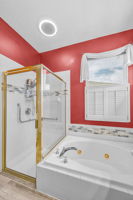 Primary Bathroom 1c-e