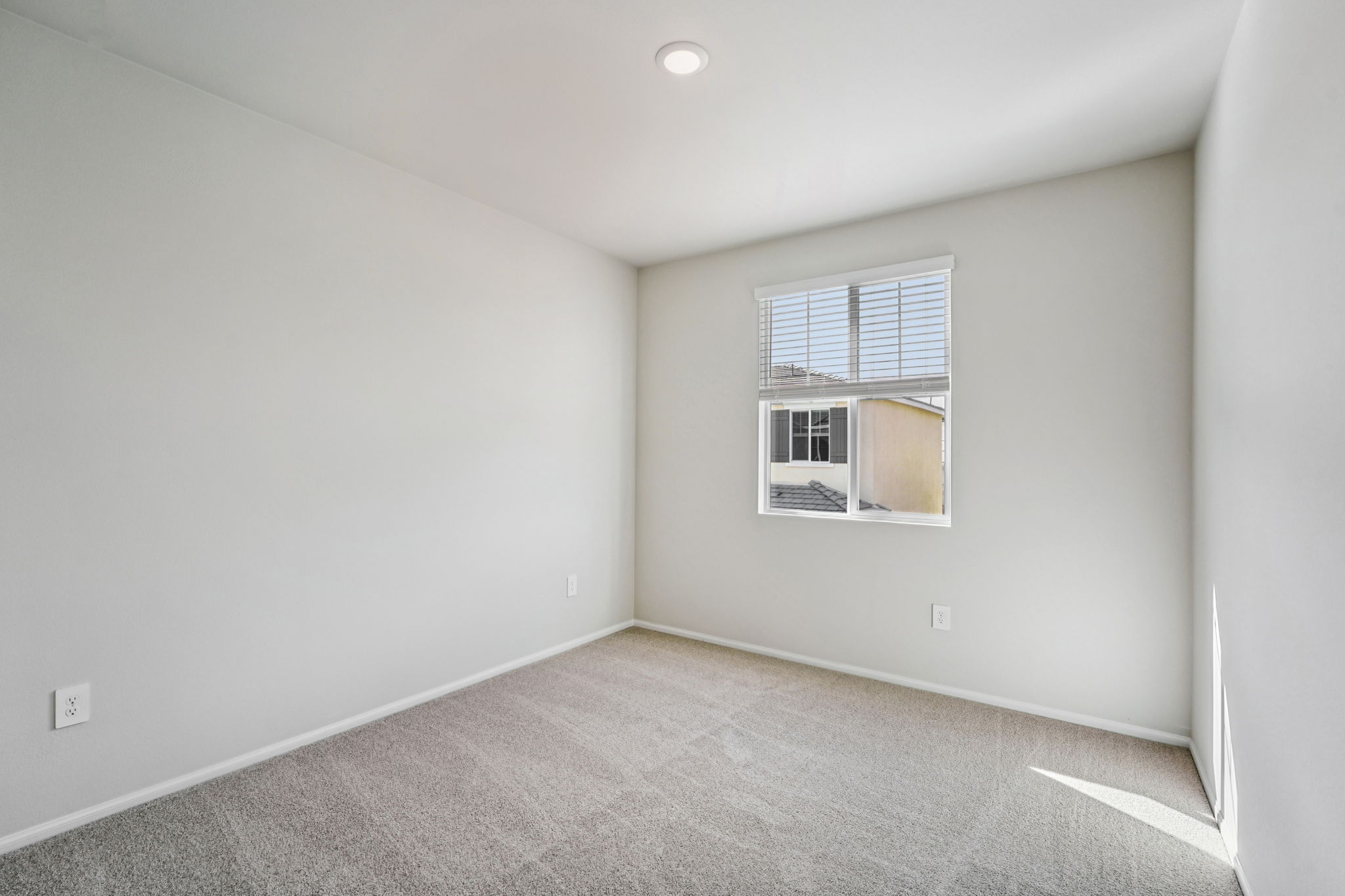 SoCal - Willow at Live Oak - 1114 Tropic Ct Redlands CA 92374 - 016