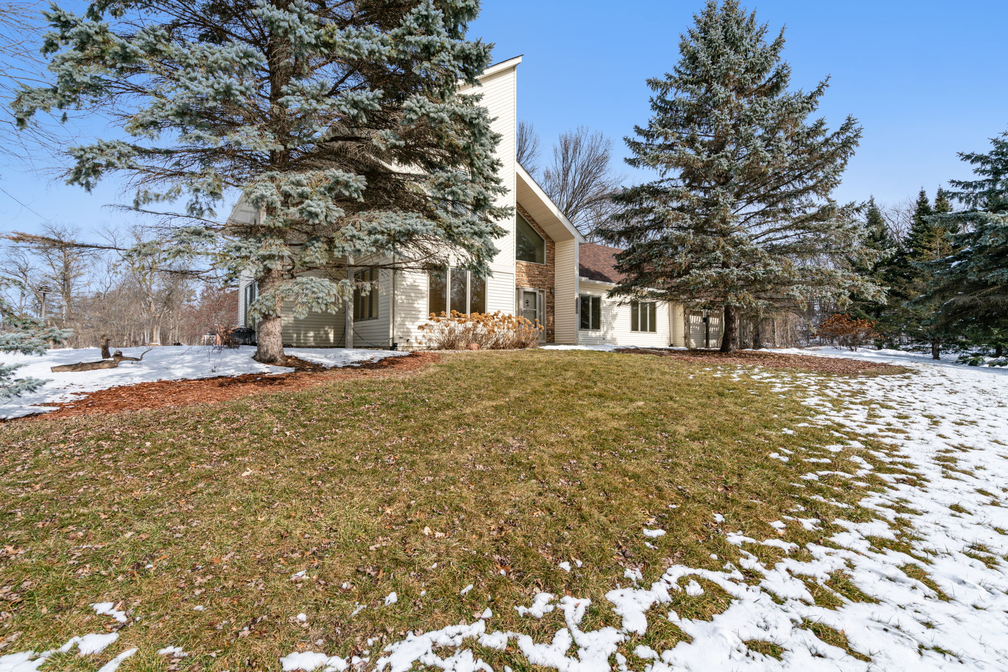 02_Exterior