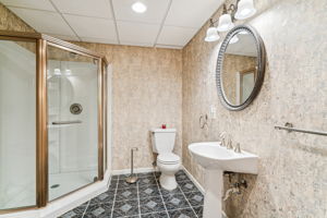 23_Interior