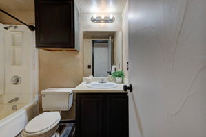  Photo 35