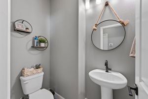  Photo 23