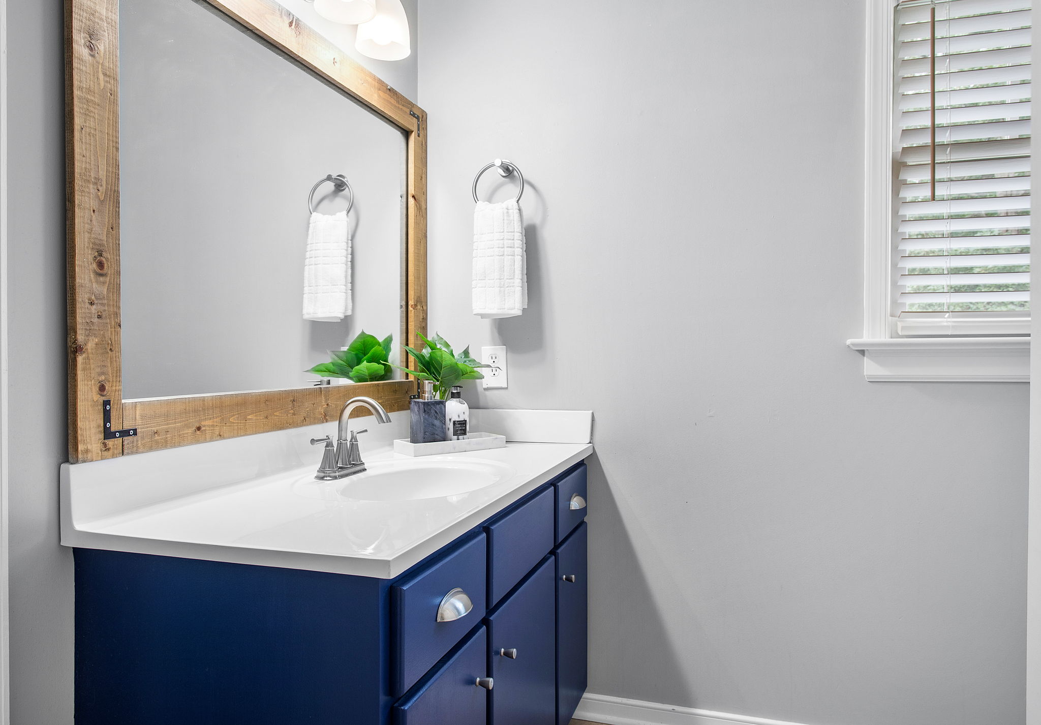 27-Primary Bath