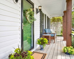 05-Front Porch