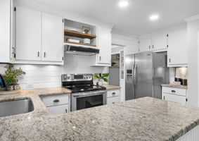 13-Kitchen