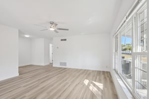 Acme Dr-S2201-008.jpg