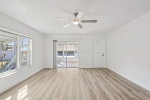 Acme Dr-S2201-009.jpg