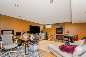  Photo 45