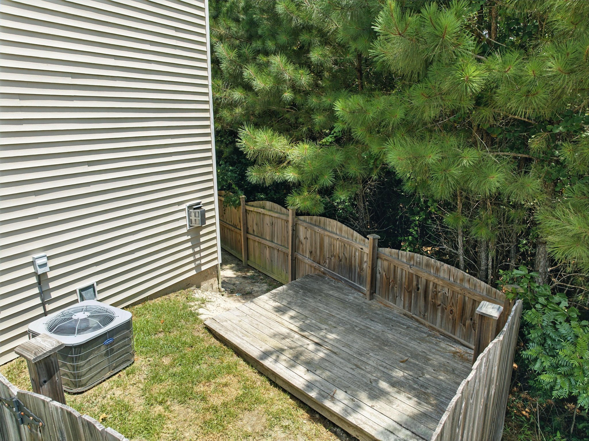  Photo 52