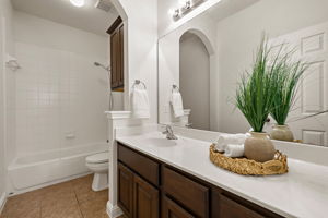  Photo 24