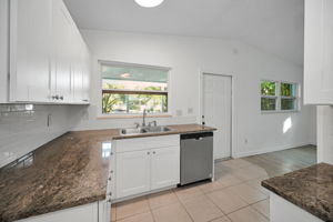 Kitchen8