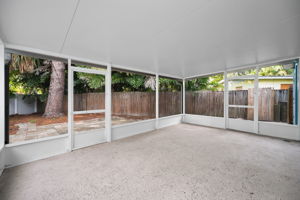 Lanai2