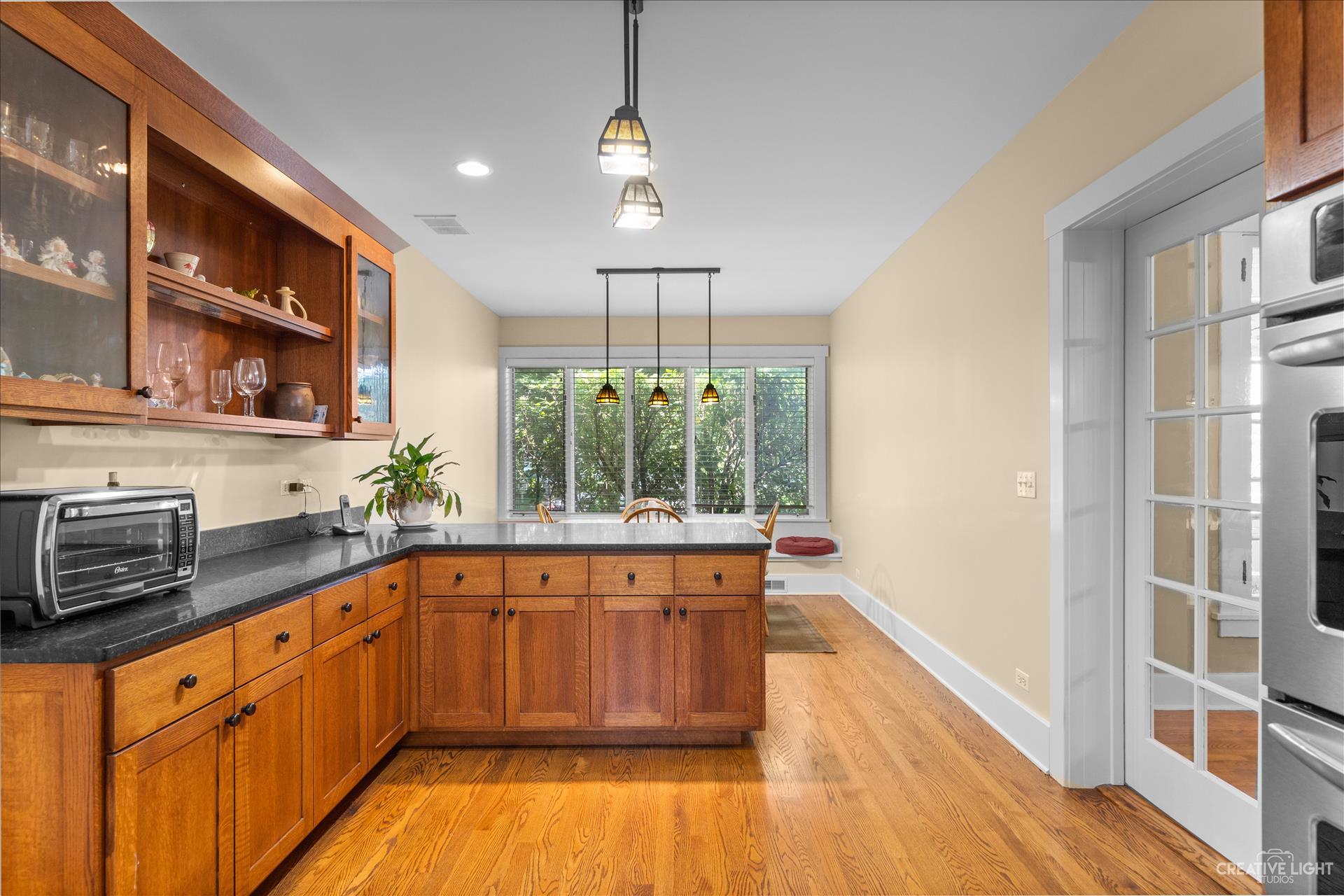 1115 N Wheaton Ave, Wheaton, IL 60187, USA Photo 8