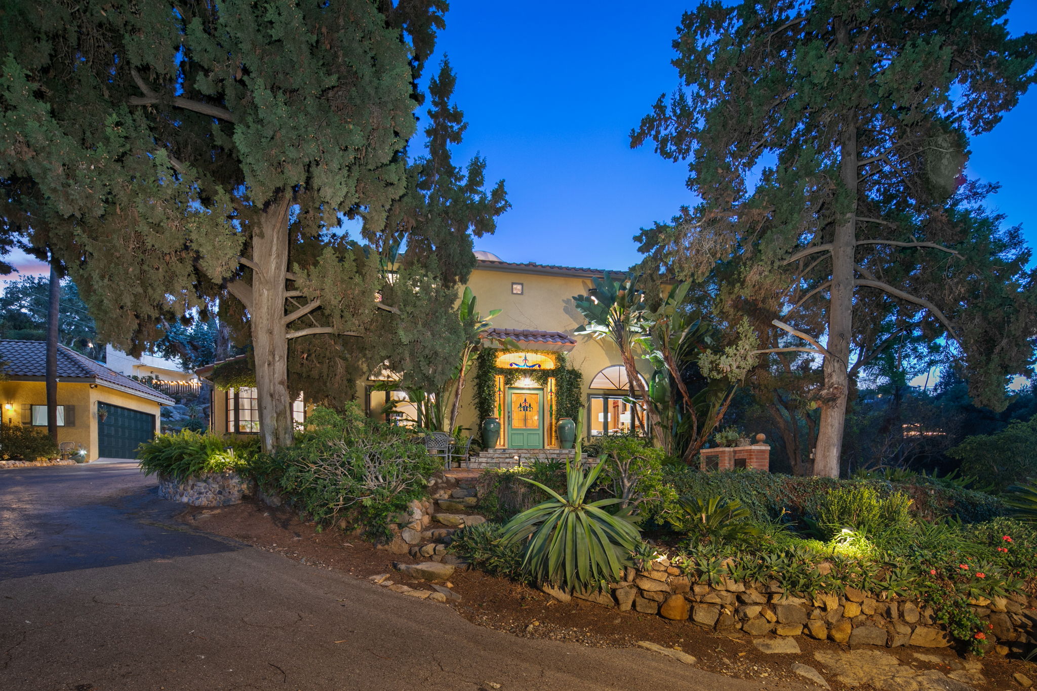 1115 S Mollison Ave-172