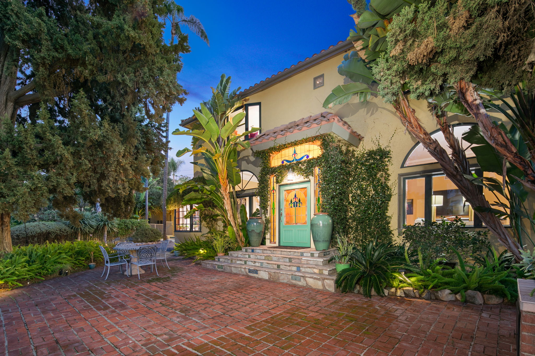 1115 S Mollison Ave-169