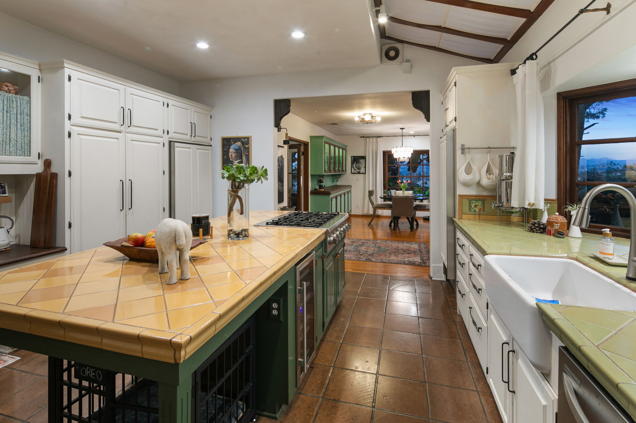 1115 S Mollison Ave-160