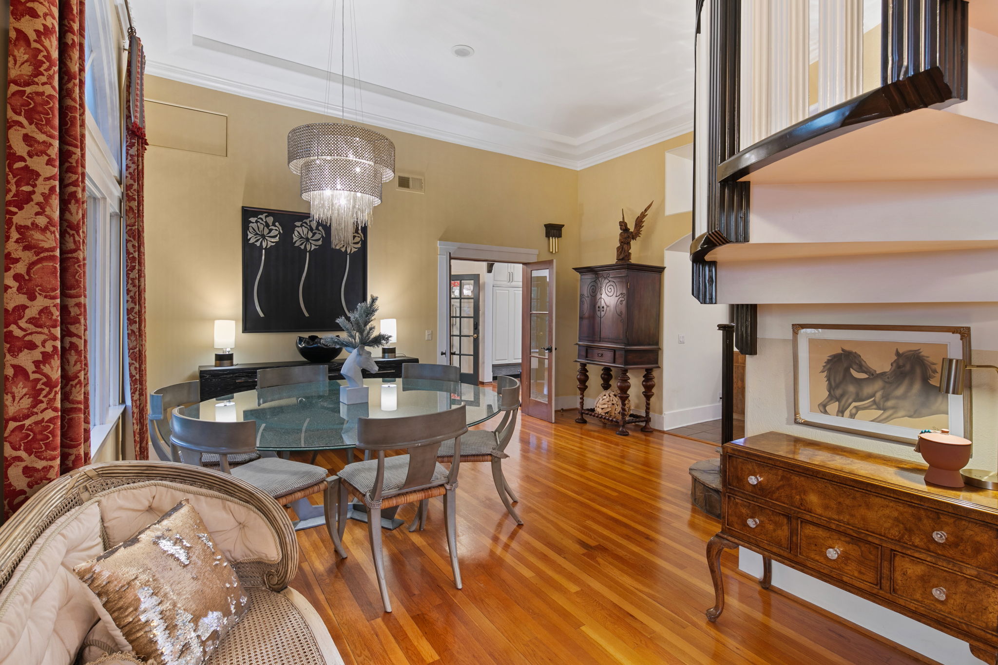 1115 S Mollison Ave-149