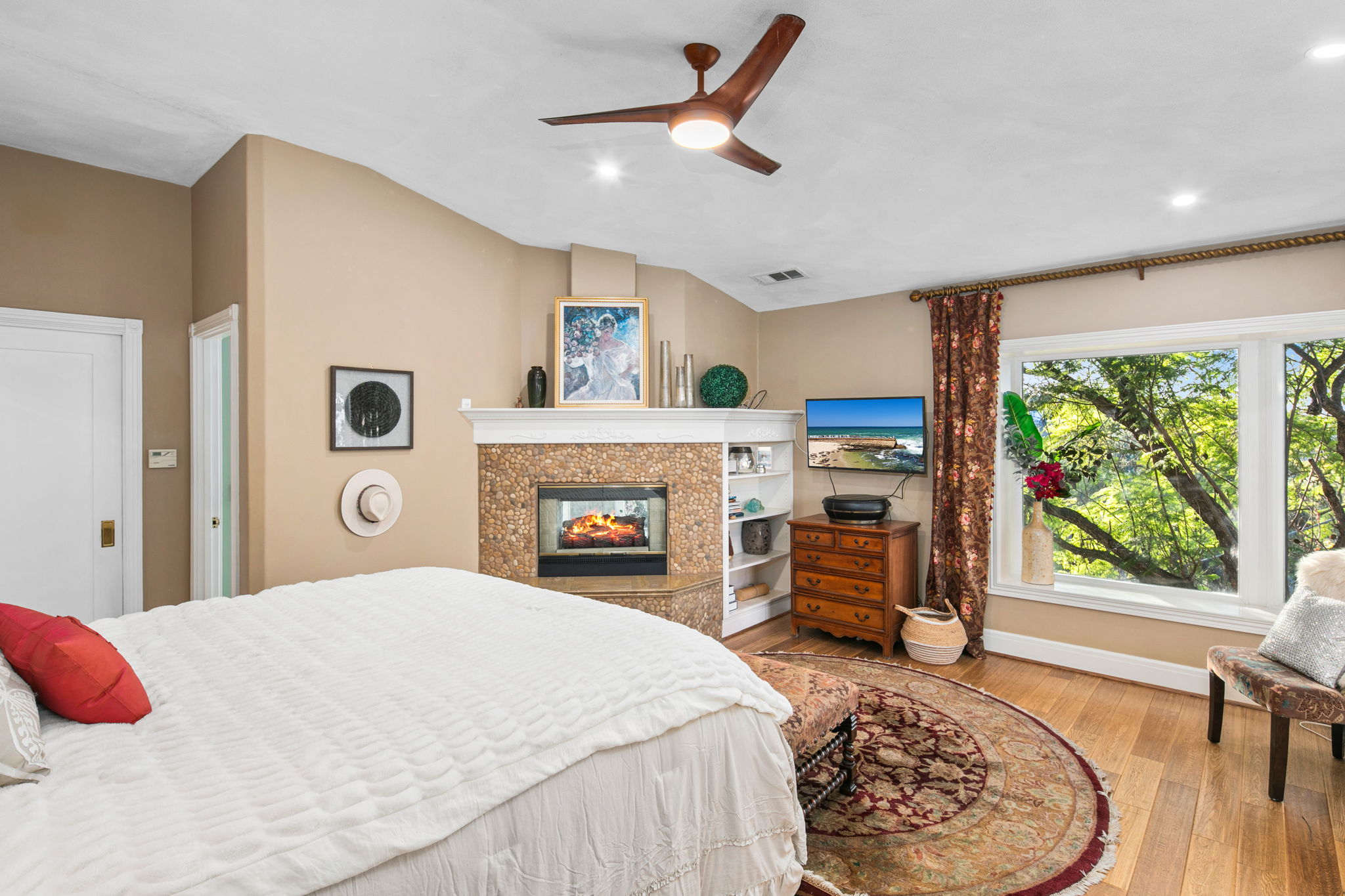 1115 S Mollison Ave-126