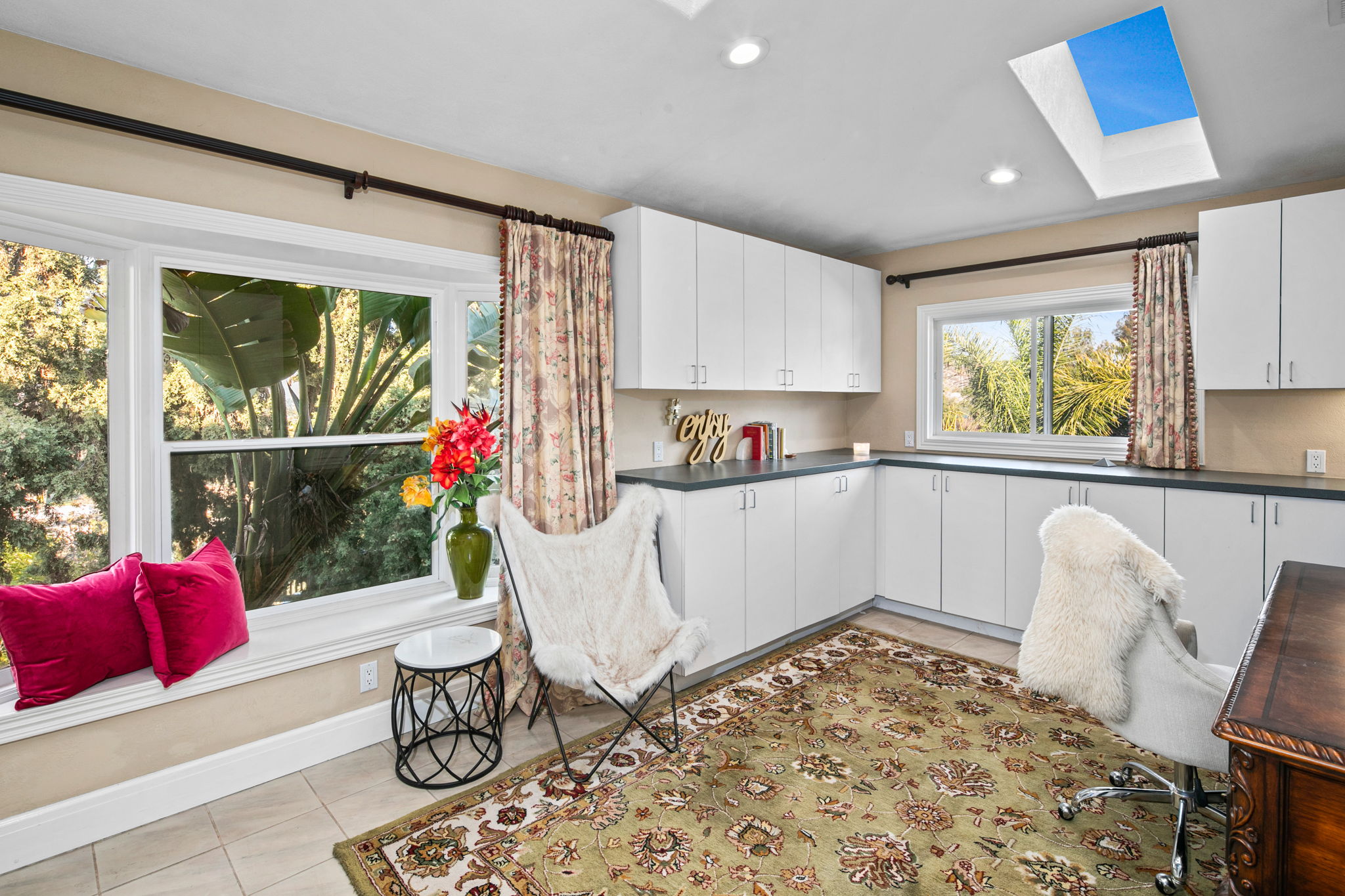 1115 S Mollison Ave-114