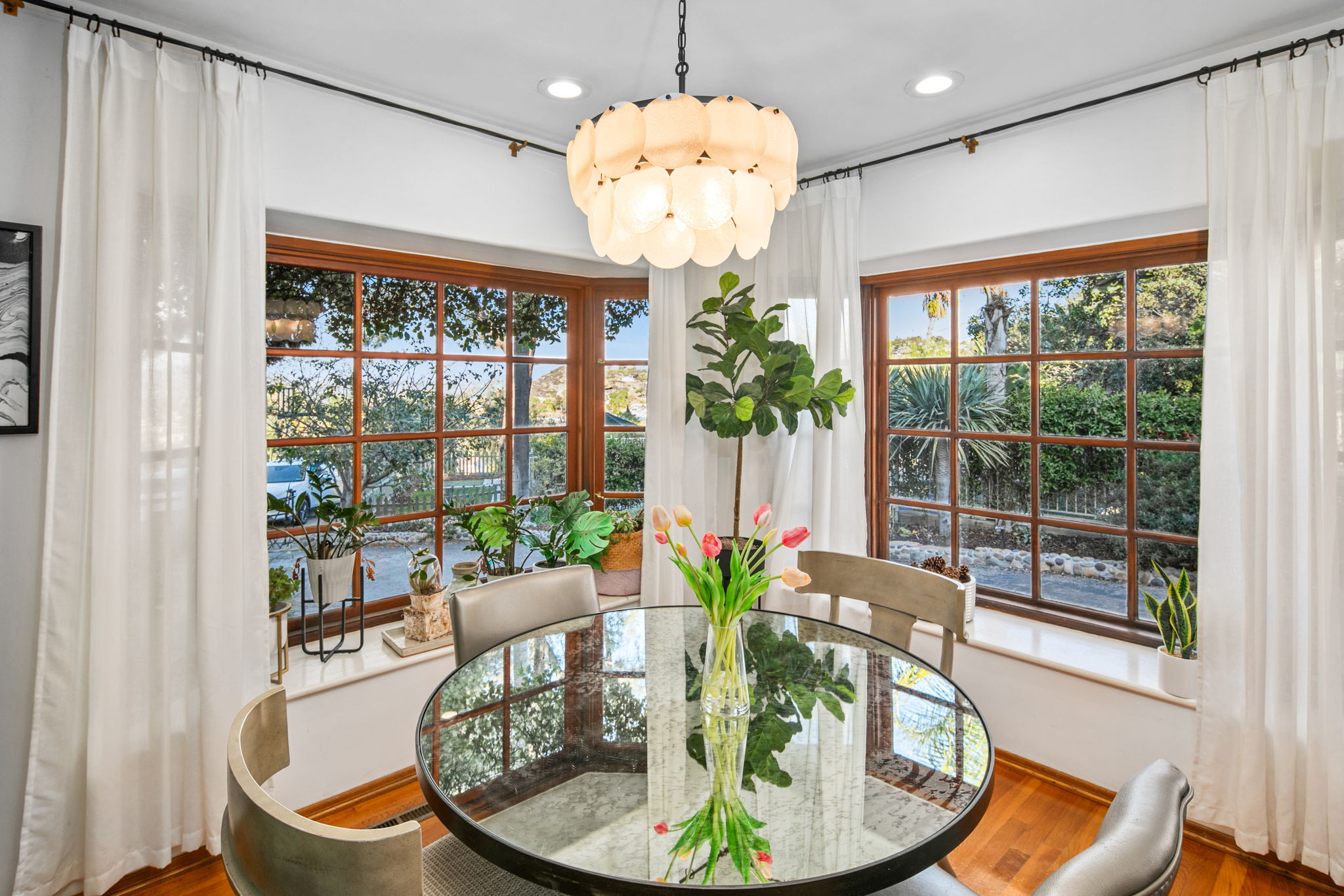 1115 S Mollison Ave-109