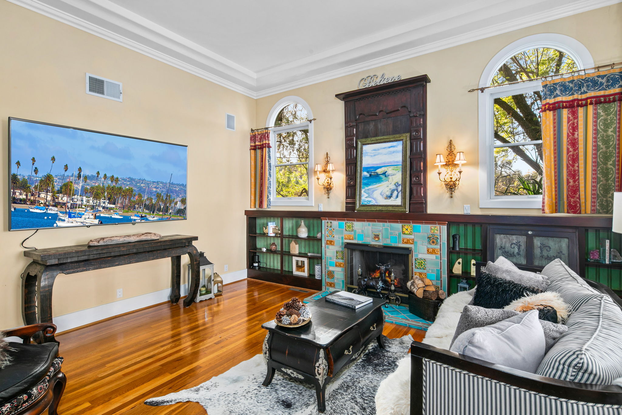 1115 S Mollison Ave-100