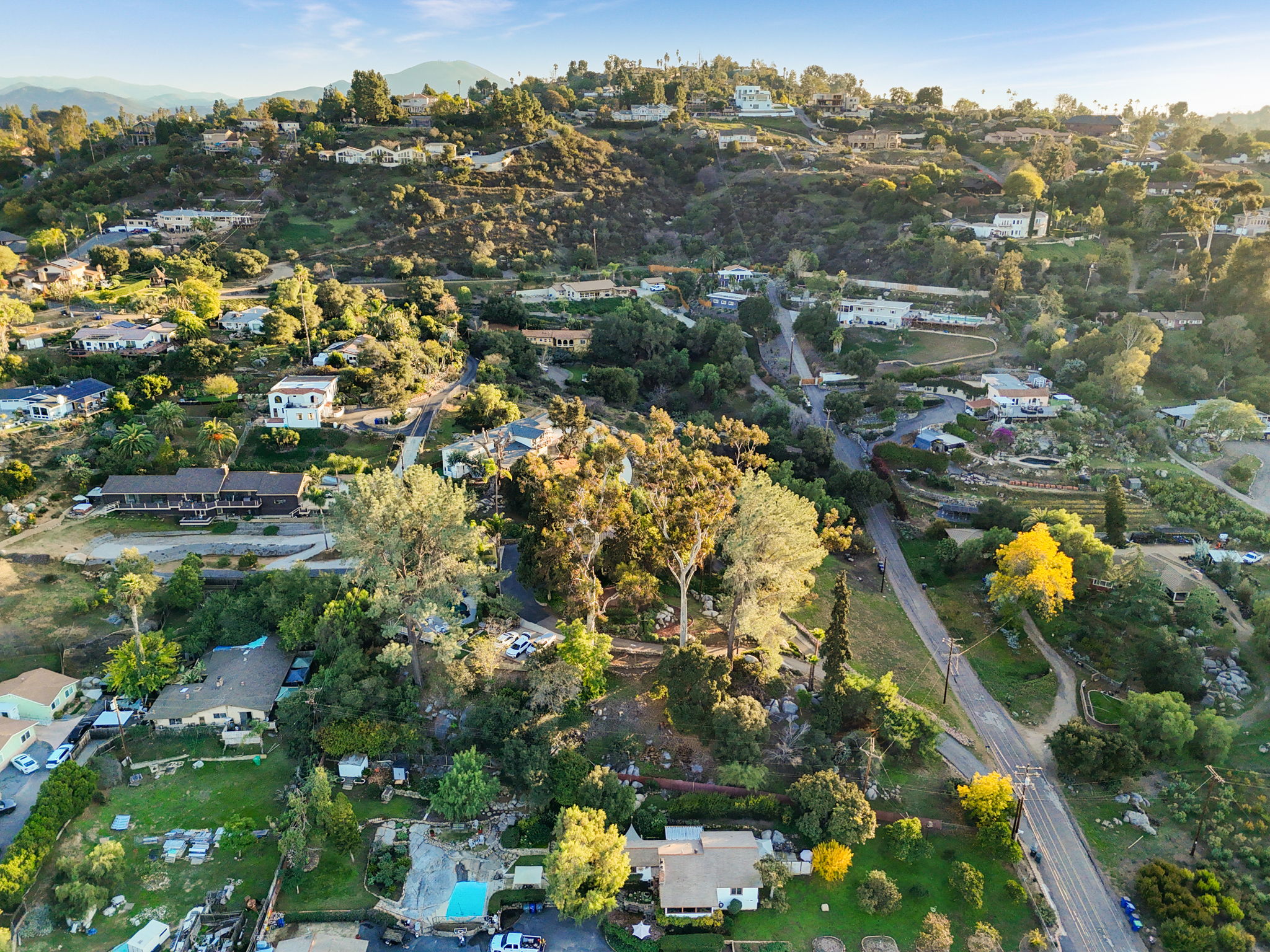 1115 S Mollison Ave-96