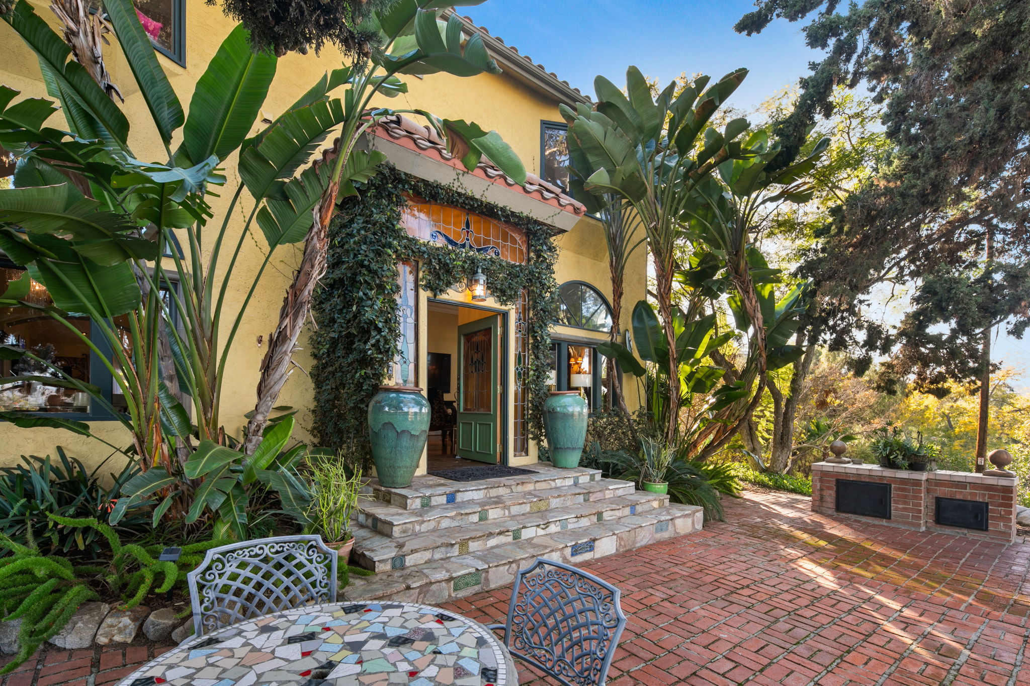 1115 S Mollison Ave-90