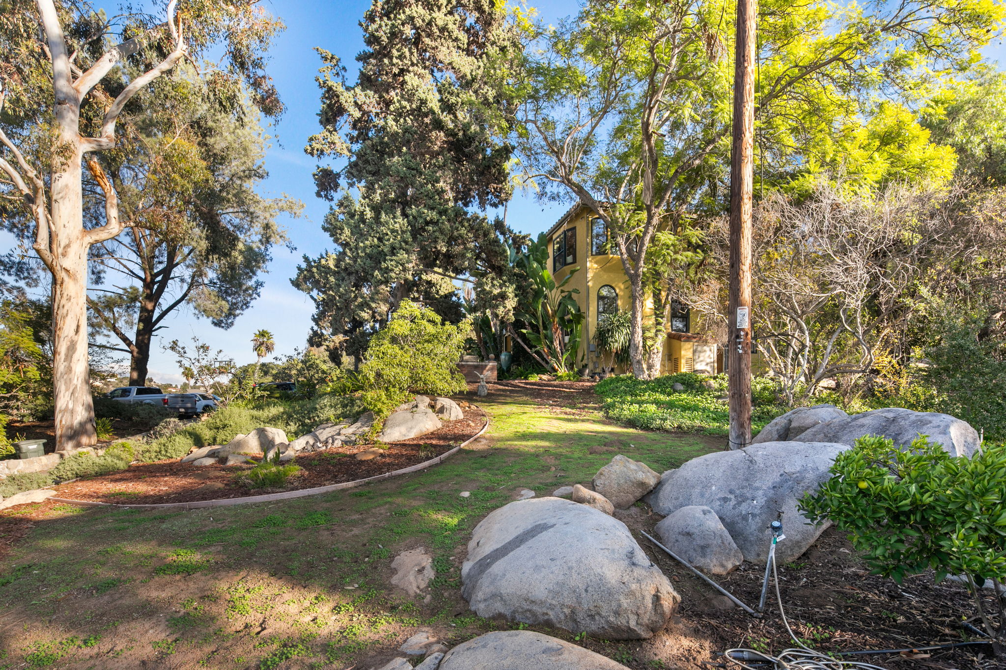 1115 S Mollison Ave-63