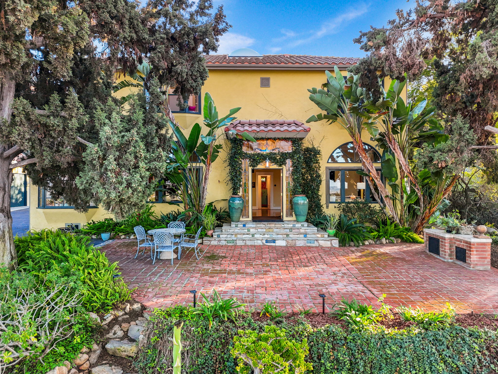 1115 S Mollison Ave-60