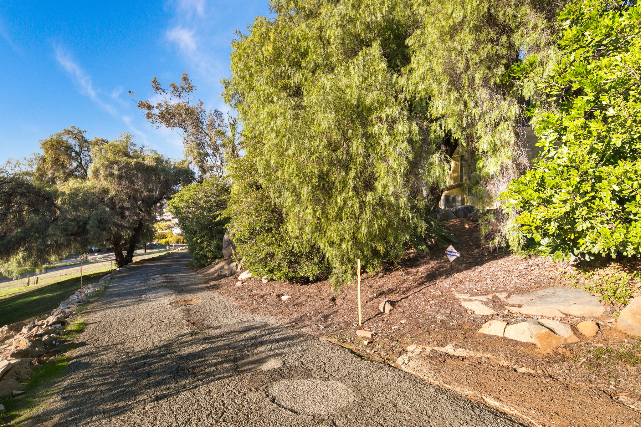 1115 S Mollison Ave-56