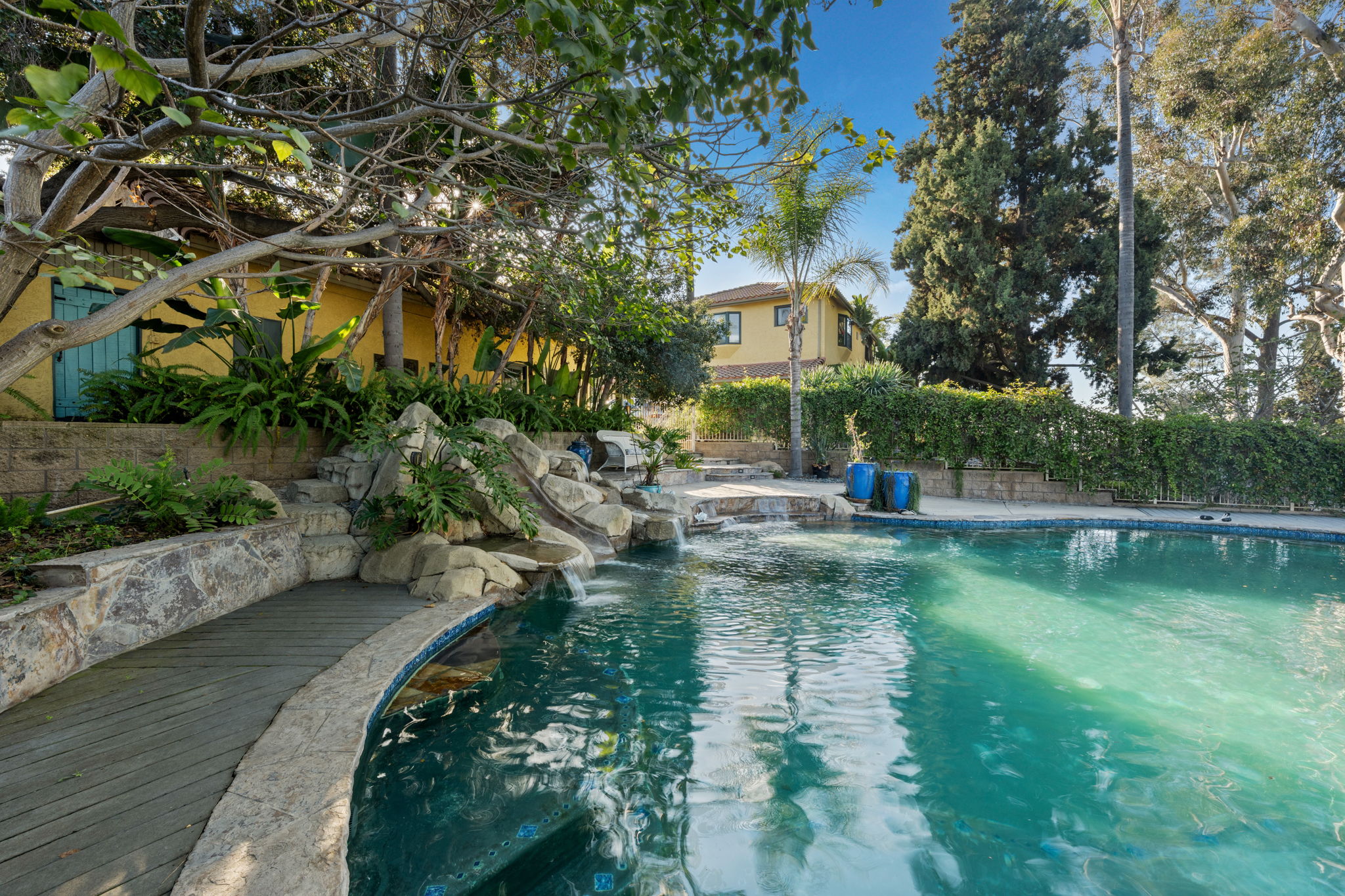 1115 S Mollison Ave-20