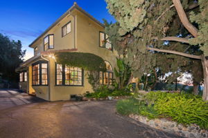 1115 S Mollison Ave-170