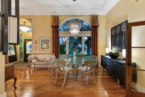 1115 S Mollison Ave-152