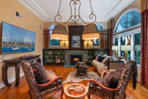 1115 S Mollison Ave-147